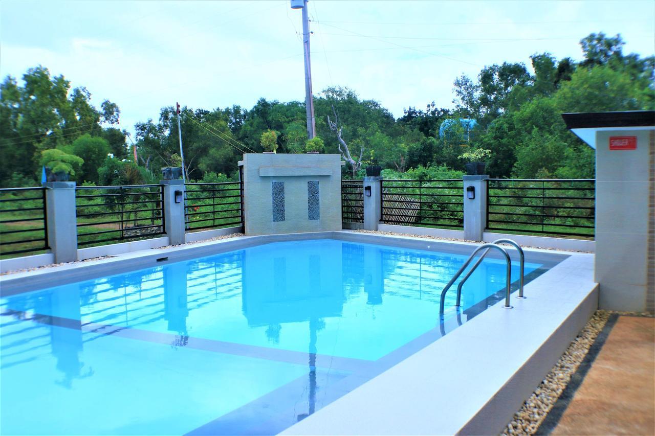 Zen Rooms Greenfields Inn Bohol Panglao Exterior photo